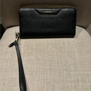 Nine West Clutch Wallet